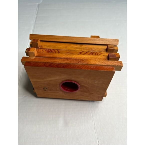 Florida cedar log cabin bank - Picture 4 of 8